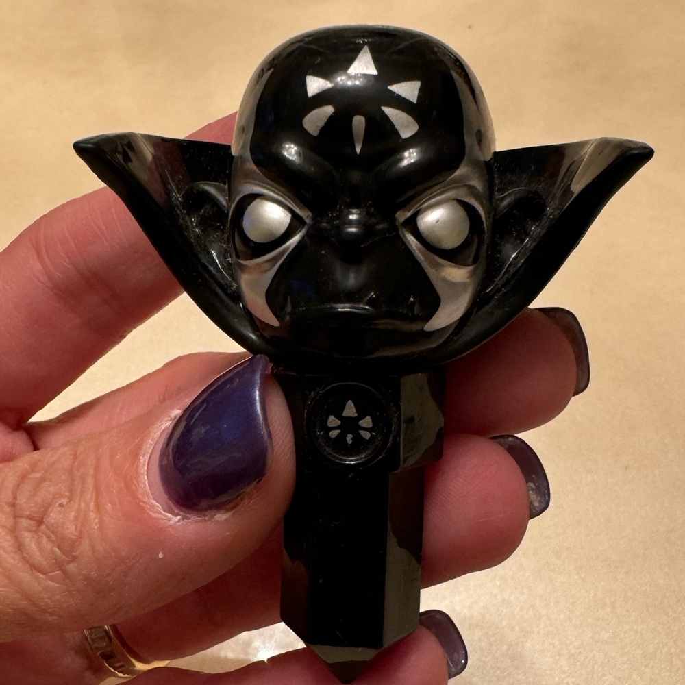 Ultimate Kaos Skylanders Trap Team Crystal Figure